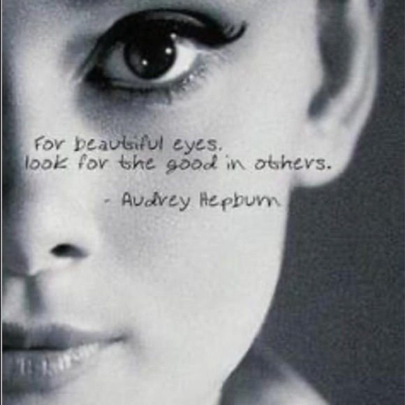 Meet your Posher, Jenn - Picture 5 of 16